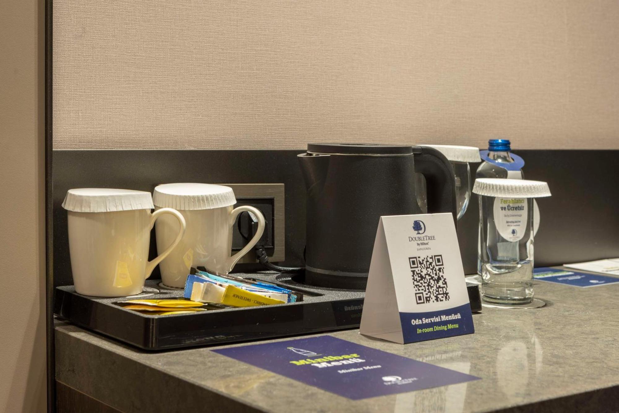 فندق Doubletree By Hilton سانليورفا المظهر الخارجي الصورة